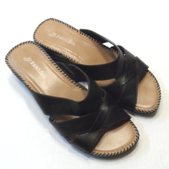 the bay womens sandals
